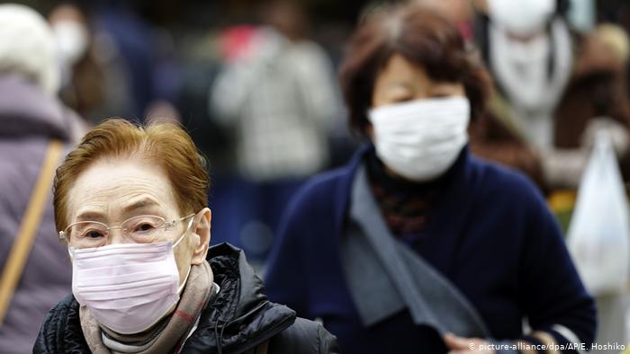 Sute de oameni afectați de un virus misterios, în China - ddd-1579519324.jpg
