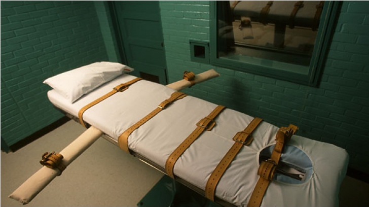 Condamnatul supus unei execuții dificile în Arizona a primit de 15 ori doza letală normală - deathpenalty75200900-1407069076.jpg