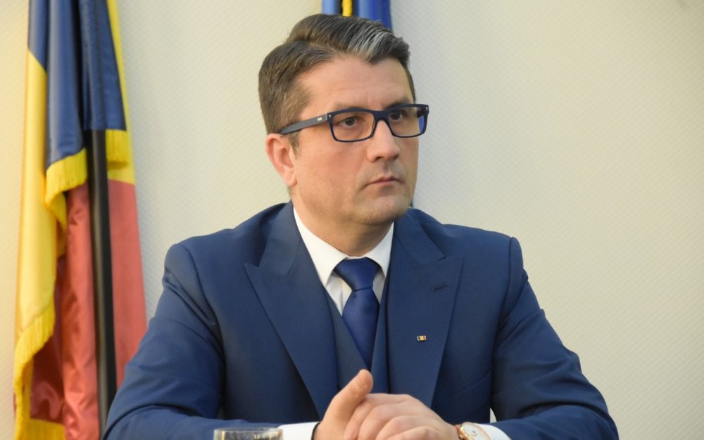 Primarul Decebal Făgădău nu va participa la dezbateri cu contracandidații din alegeri - decebalfagadau2-1597081355.jpg