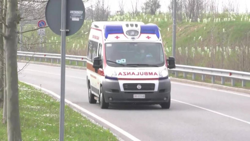 Un român a murit pe o autostradă din Italia. Soția lui era la volan și a adormit - deces-1630403230.jpg