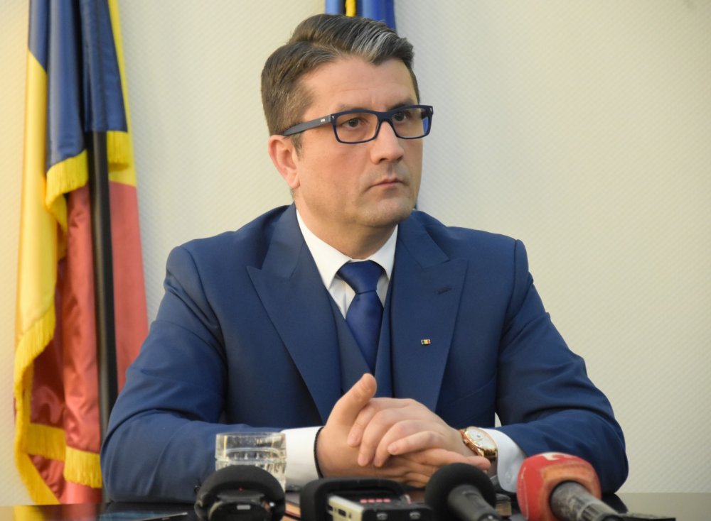 Adio PSD! Primarul Decebal Făgădău a demisionat din partid! - demisiedecebalfagadau-1603349432.jpg