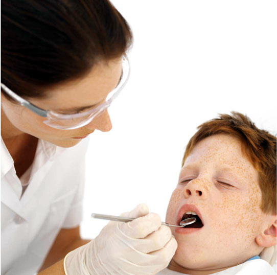 De ce amână constănțenii vizita la dentist - dentistttt-1323614411.jpg