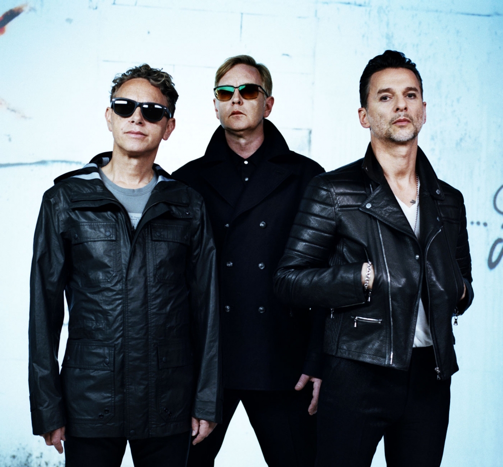 Membrii trupei Depeche Mode au sosit la București - depechemode-1368546302.jpg