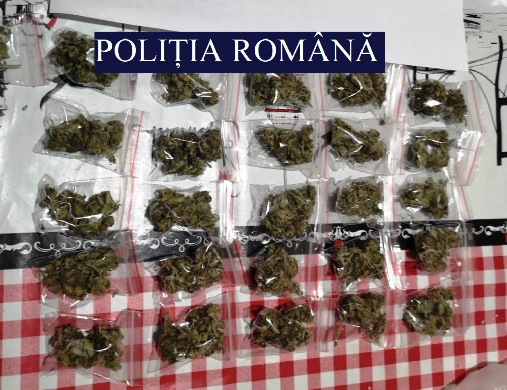 Descindere la traficanții de droguri, din Constanța - descinderelatraficantii2-1576700709.jpg