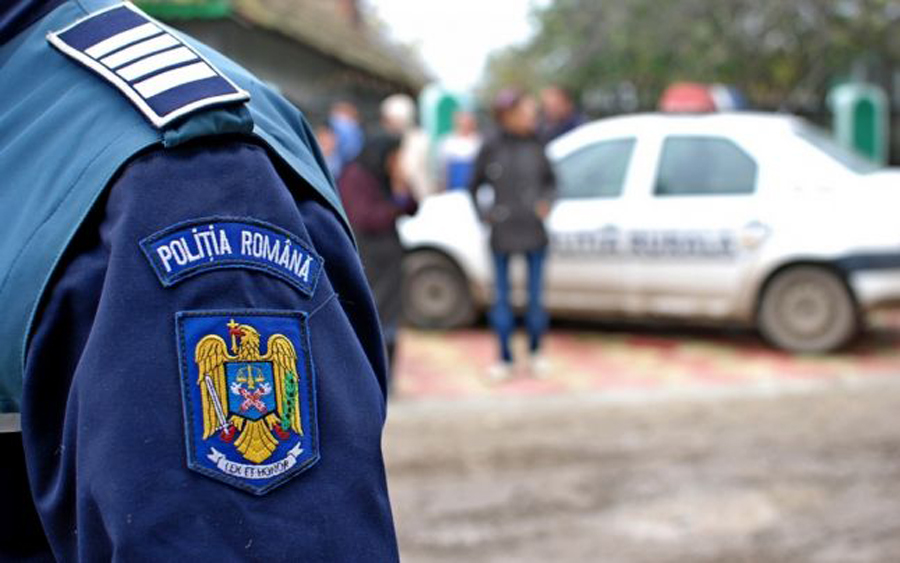 Mărfuri confiscate și amenzi date de Poliția Constanța! - descinderipolitisti1549881083-1572181657.jpg