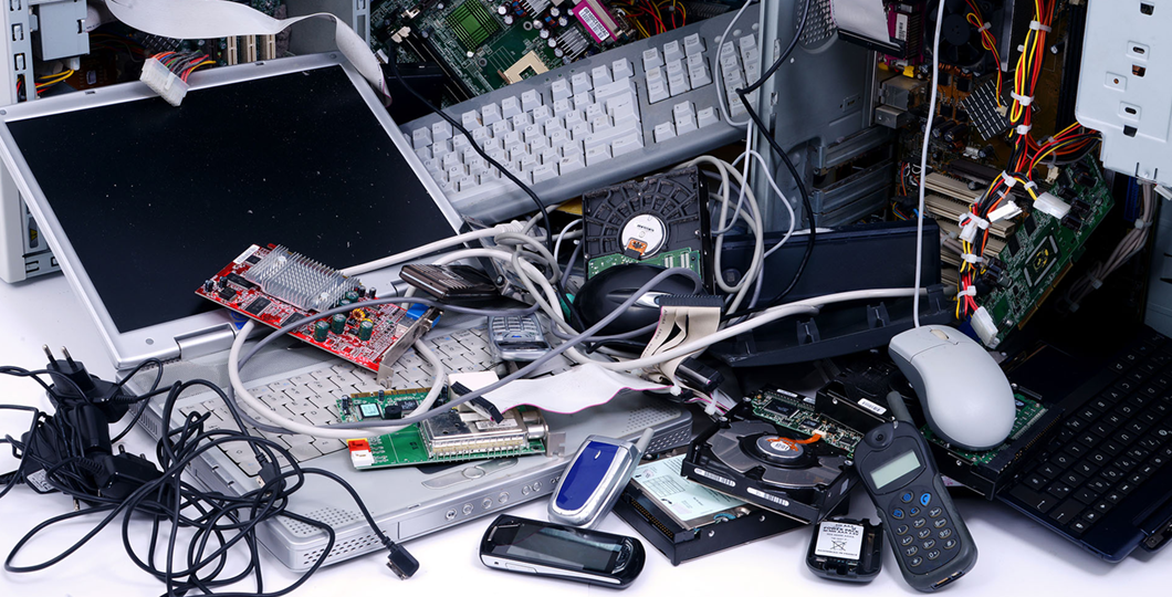 Fiți atenți unde aruncați deșeurile electronice! Miliarde de kilograme, abandonate în gunoi - deseuri-electronice-1697382705.png