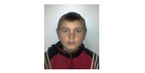 Copil de 12 ani, dispărut din 23 August - disparut-1326616056.jpg