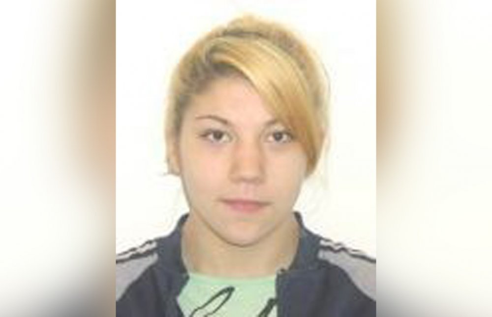 O fată de 17 ani din Sibiu, căutată la Constanța - disparutacisnadie-1560265118.jpg
