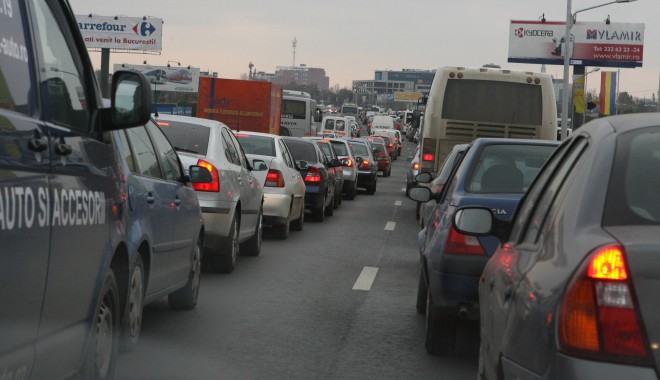 Șoferi, atenție! Circulație blocată în CONSTANȚA, în zona Inel II - dn1357139441-1427358320.jpg