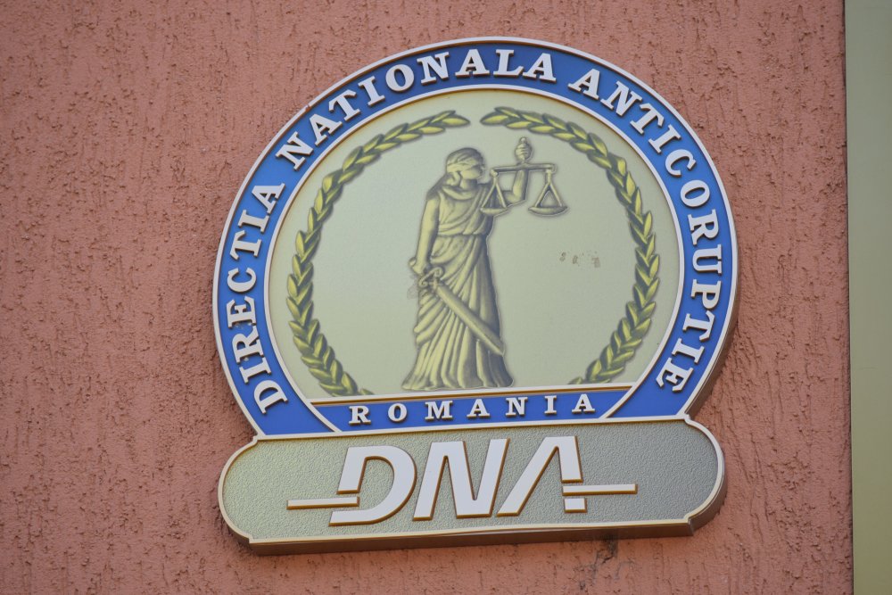 Fraudă cu fonduri europene, în atenția DNA Constanța - dna-1594279178.jpg
