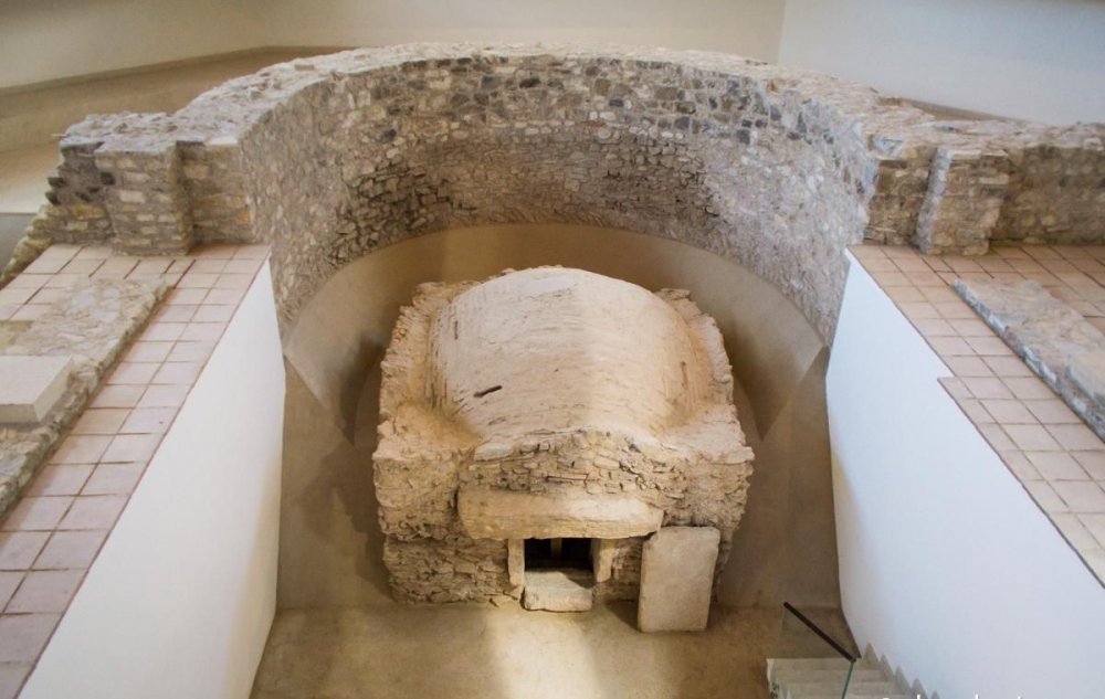 Vizită la monumentul paleocreştin de la Niculiţel - dobrogeamereusurprinzatoare-1633630774.jpg