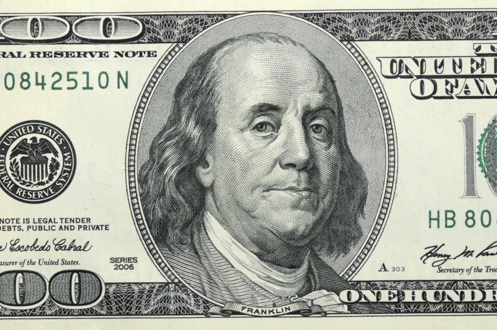 Dolarul american s-a oprit din apreciere - dolar-1378723742.jpg