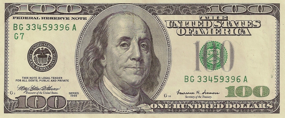 Dolarul american a sărit de 3,35 lei - dolar-1379500672.jpg
