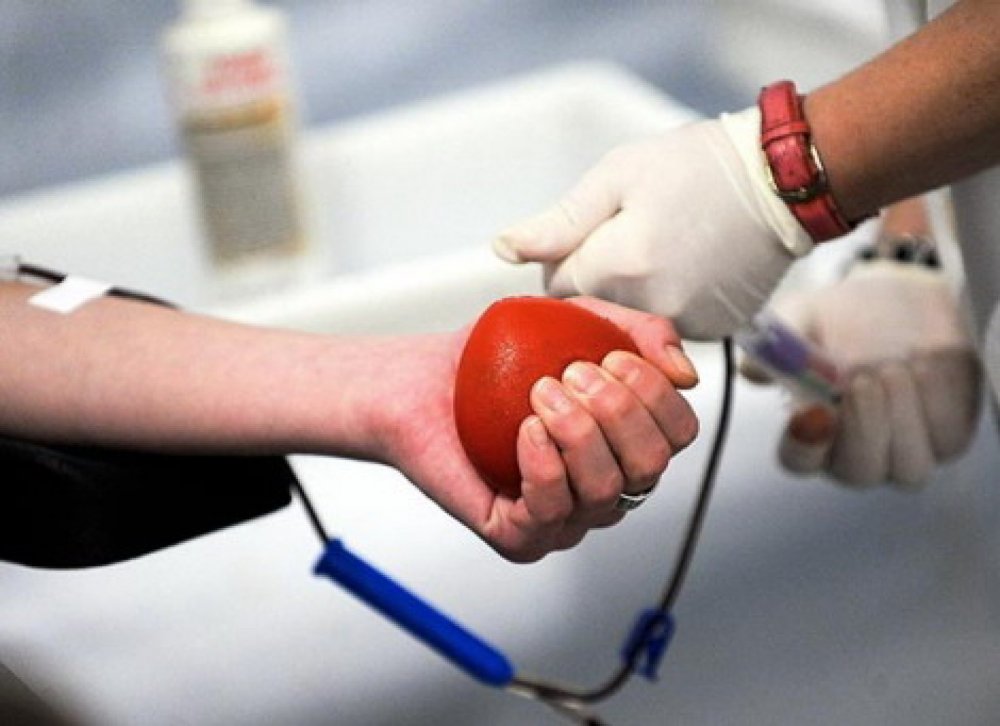 Criză de sânge, la Constanța. Medicii îi invită pe cei sănătoși să doneze - donaresange96586000-1553591877.jpg