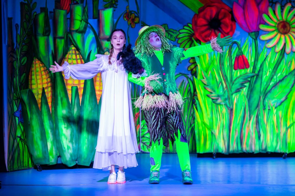 „Dorothy în lumea lui Oz”, din nou, pe scena Teatrului „Căluţul de Mare” - dorothy-1683448955.jpg