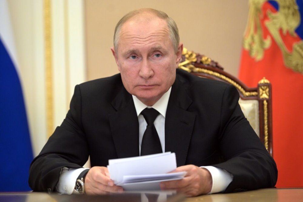 Vladimir Putin: Dorinţa Occidentului de a-şi menţine dominaţia pe scena mondială creşte riscul de conflict - download1-1670583175.jpg