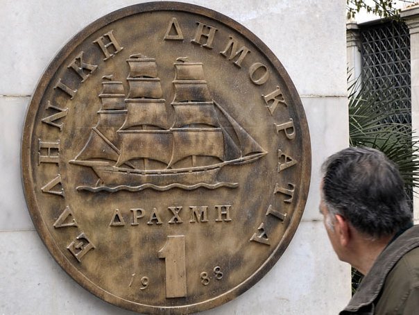 Grecia ar putea reveni la drahmă. De ce ar fi nevoită țara să renunțe la euro - drahmagreciaafp-1315814483.jpg
