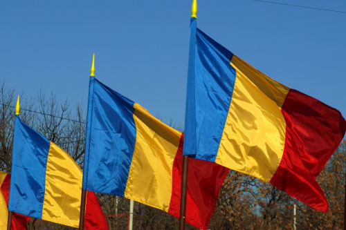 Ziua României, sărbătorită la Cernavodă - drapelulromaniei-1322576177.jpg