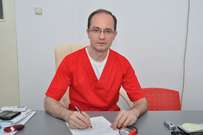 Primul medic constănțean în fruntea Societății Române de Endoscopie Digestivă - dreugendumitru16-1374504647.jpg