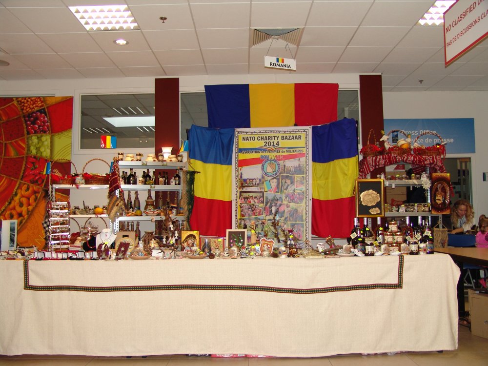 România, prezentă la NATO Charity Bazaar - dsc08578-1542713276.jpg