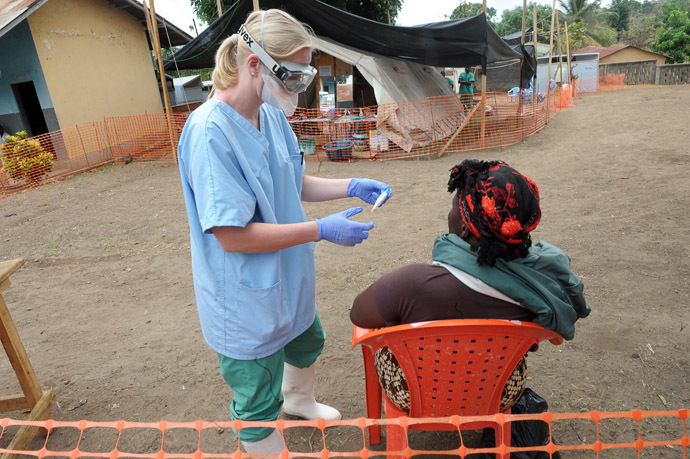 MAE monitorizează evoluțiile din Africa privind Ebola - e1-1407742773.jpg