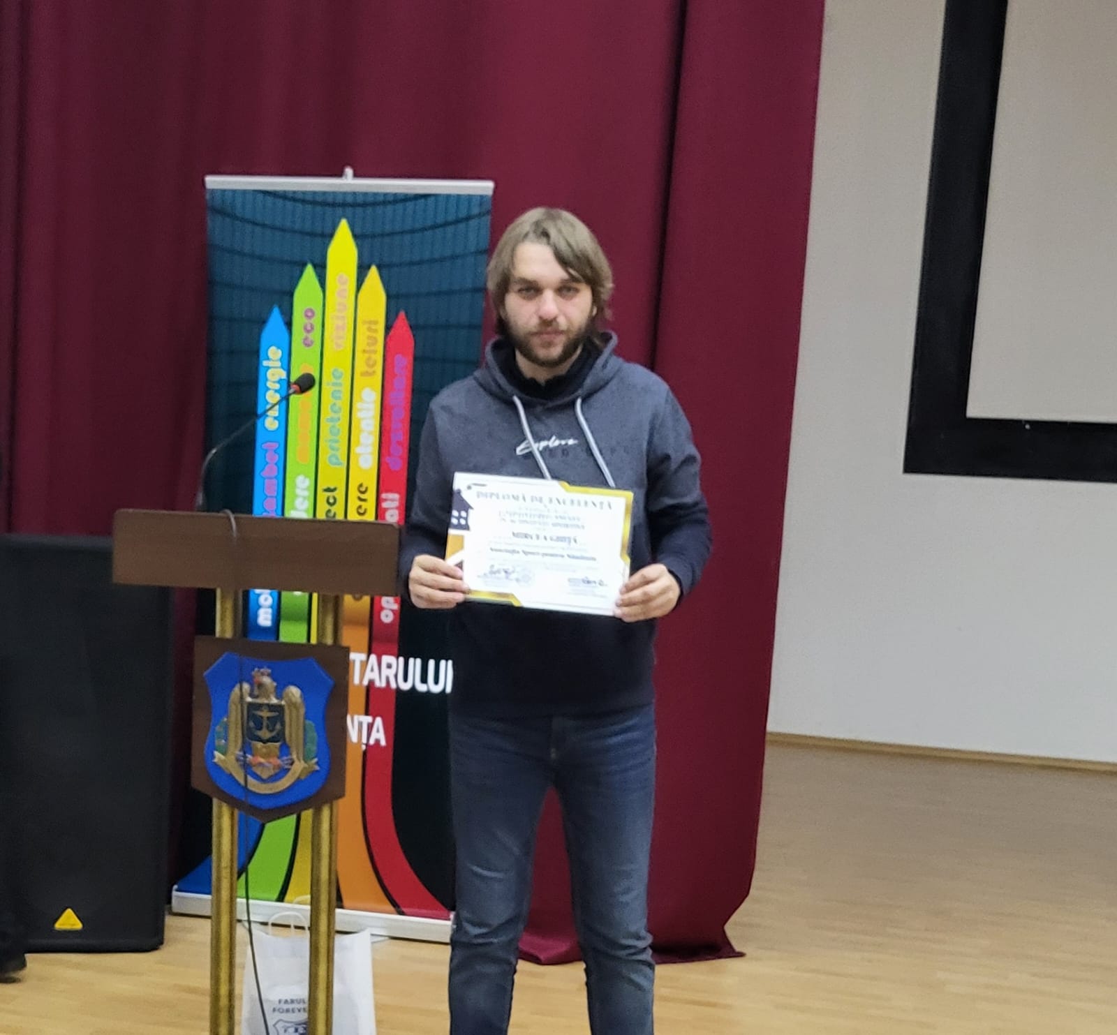 GALA VOLUNTARILOR și-a recompensat nominalizații. Mircea Ghiță, redactor Cuget Liber printre laureați - e5cebfa5a79b4d5b85448dab5f3090ac-1701802734.jpg
