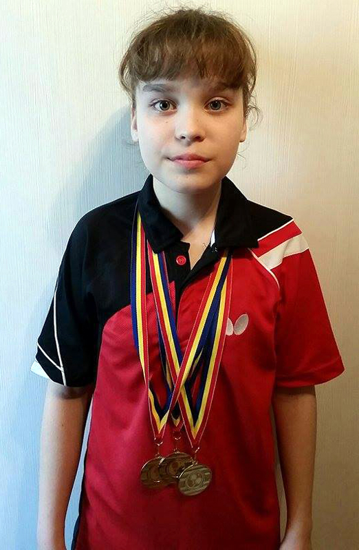 Elena Zaharia, performera Campionatului Național de tenis de masă - elena-1493745155.jpg