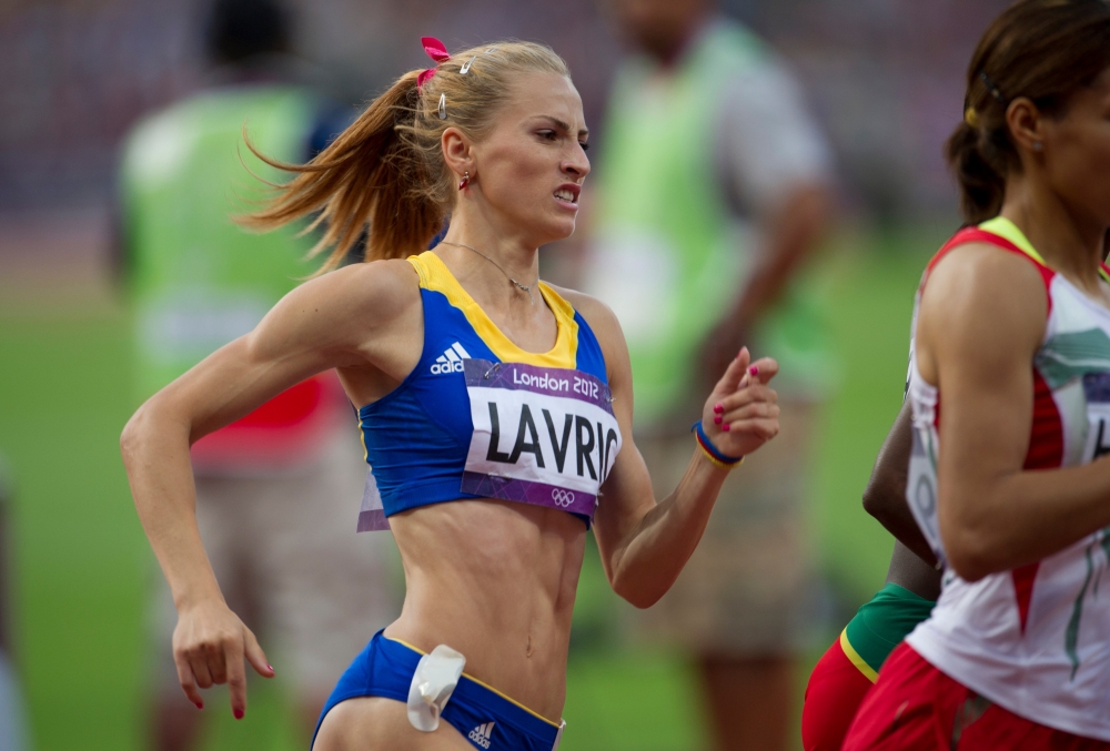 Atletism / Elena Mirela Lavric, locul 2 la 800 m în reuniunea Diamond League de la Londra - elenamirelalavric-1374912694.jpg