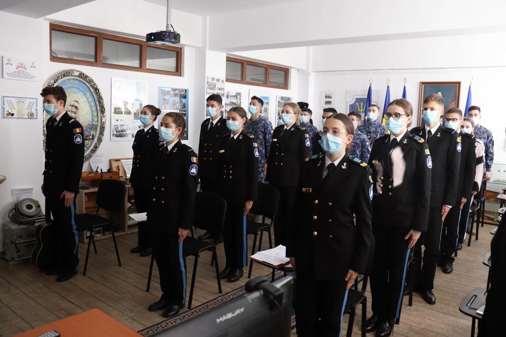 Elevii Colegiului Militar „Alexandru Ioan Cuza” au sărbătorit Ziua Dobrogei - eleviicolegiului-1636742904.jpg