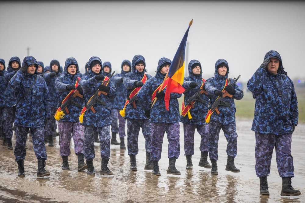 Elevii militari, în premieră la Marea Paradă de 1 Decembrie - eleviimilitari-1575068000.jpg