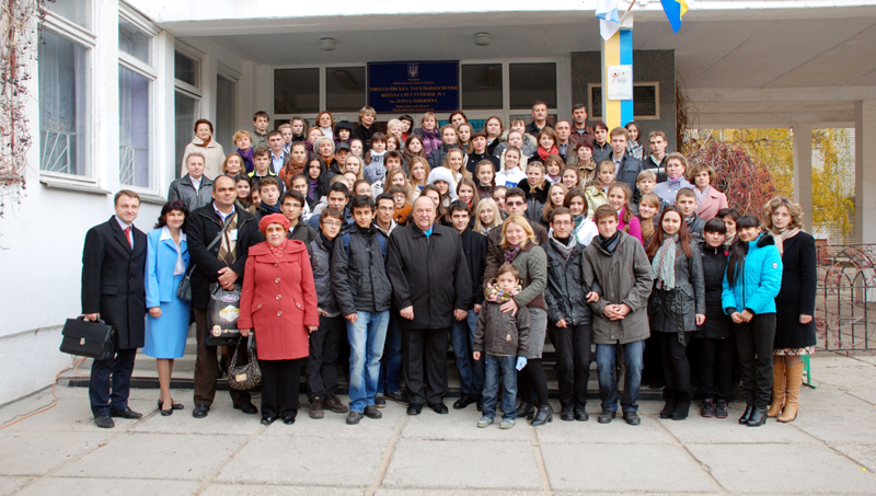 Elevii mirciști au vizitat Ucraina - elevimircisti-1354544147.jpg