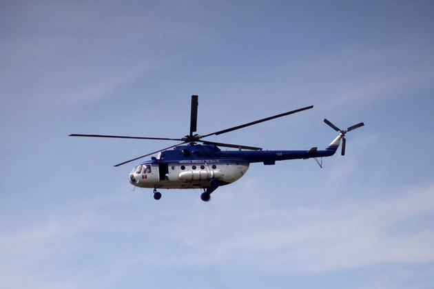 Marinarul dispărut în Portul Constanța, căutat cu un elicopter - elicopter-1368020218.jpg