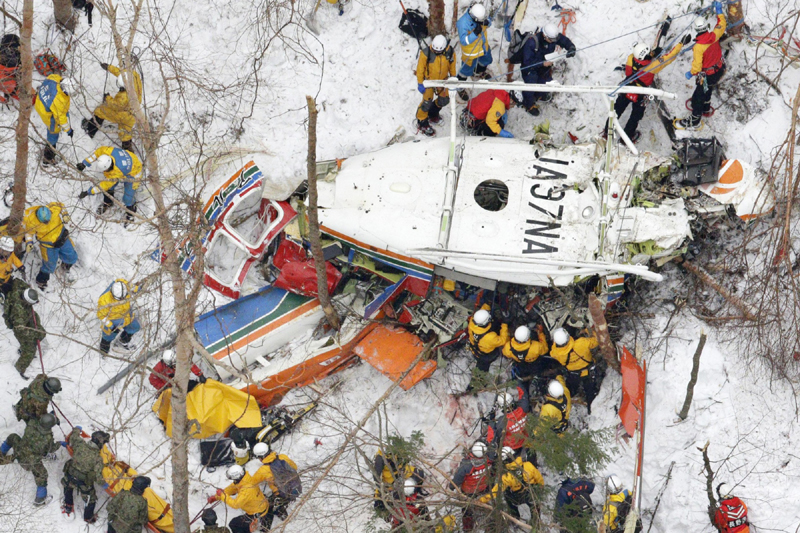 Elicopter de salvare prăbușit în Japonia. Nouă persoane au murit - elicopter-1488805867.jpg