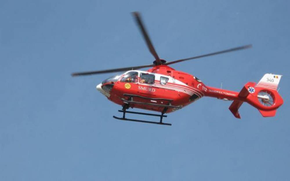 Un nou aparat SMURD, în locul celui prăbușit în lacul Siutghiol - elicoptersmurd1-1484645926.jpg