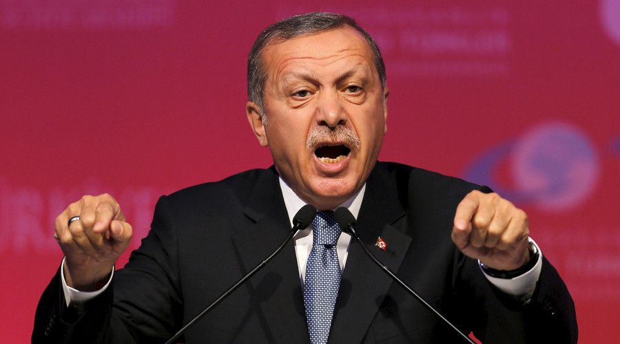 Turcia / 17 jurnaliști au fost plasați în detenție preventivă - erdogan-1469868730.jpg
