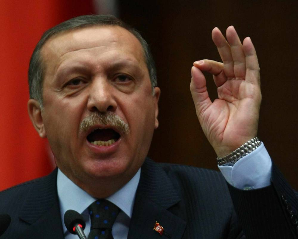 Erdogan și-a anulat dineul de la Cotroceni, după ce sediul partidului său a fost atacat - erdoganturcia-1427888291.jpg