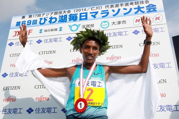 Un alergător etopian a câștigat Maratonul Lacului Biwa - etiopia-1393833289.jpg