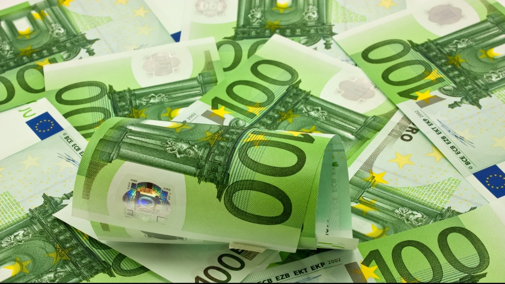 4,46 lei/euro în prima oră a ședinței interbancare - euro-1372840024.jpg