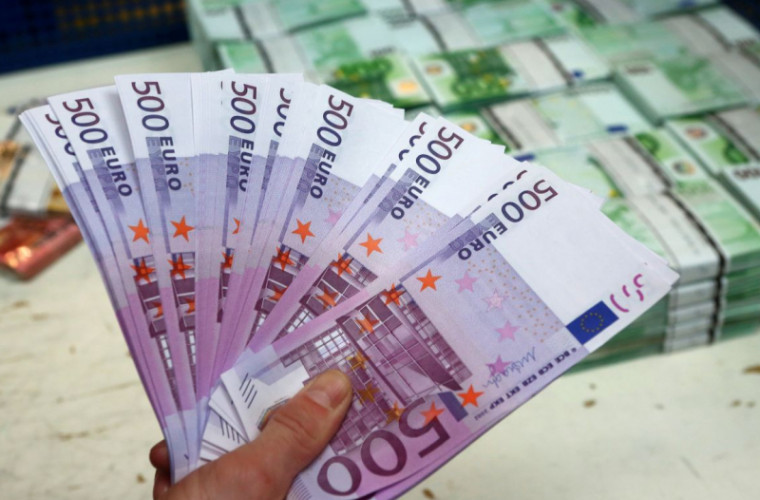 Atenție! Aceste bancnote vor fi scoase din circulație la sfârșitul anului - euro-1542641892.jpg