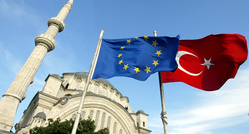Eurodeputații solicită înghețarea negocierilor de aderare cu Turcia - eurodeputatii-1498045509.jpg