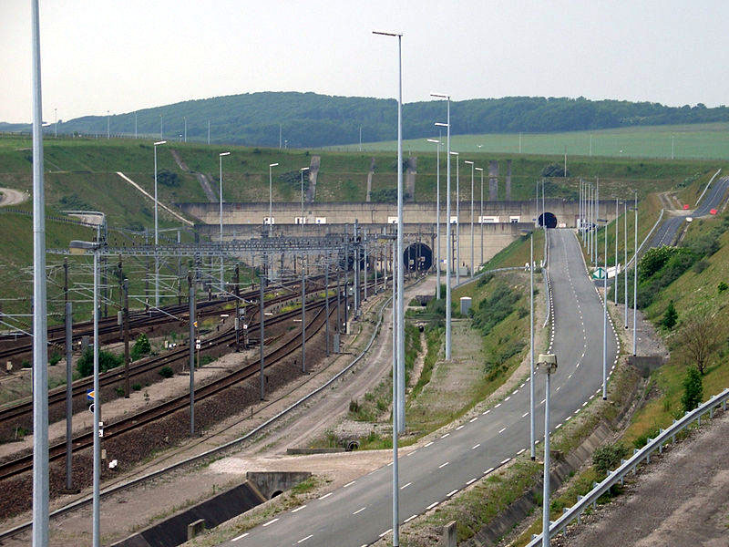 Recordurile Eurotunelului - eurotunel-1353090641.jpg