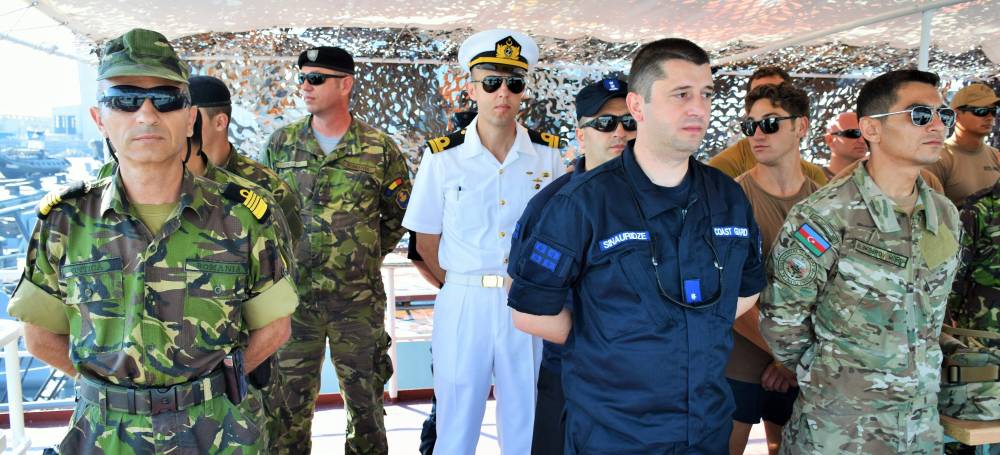 DISPOZITIVE EXPLOZIVE în apele Mării Negre / Portul Constanța, luat cu asalt de sute de marinari militari - exercitiu1-1498132656.jpg