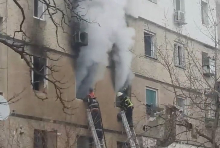 VIDEO. UPDATE: Victima exploziei dintr-un bloc, transferată la București - explozieblocbuzau333517700-1521982371.jpg