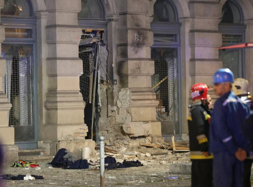 Explozie în centrul Budapestei. Doi polițiști au fost răniți - exploziebudapesta-1474798679.jpg