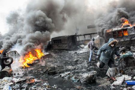 Război în Ucraina. EXPLOZII puternice la Donețk, azi - exploziedonetk-1407575708.jpg