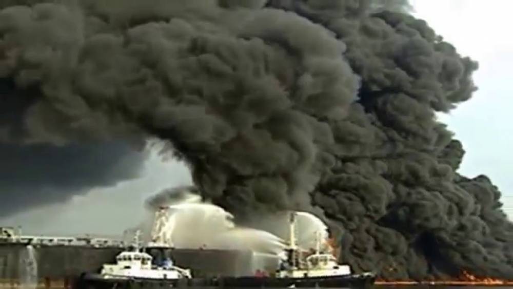Explozie la bordul unui petrolier. O persoană este dată dispărută - explozielabordul-1477036528.jpg