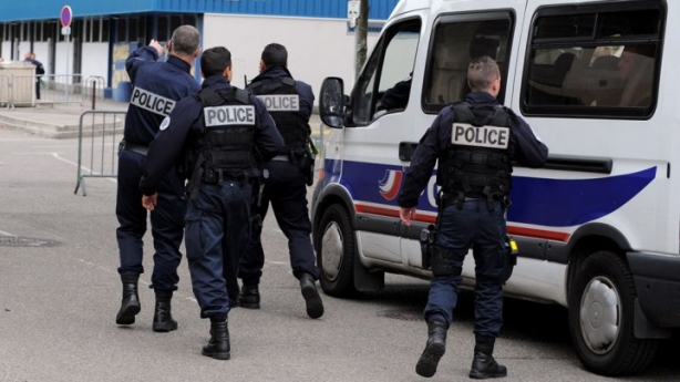 Explozie la sediul FMI din Paris / Victima a deschis un plic care conținea explozibil - explozielasediulfmidinparisautor-1489664529.jpg