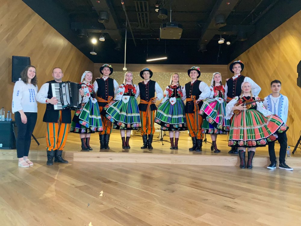Expo 2020 Dubai: Dansuri tradiționale poloneze și recital de muzică clasică românească la Pavilionul României - expodubai-1636292414.jpg