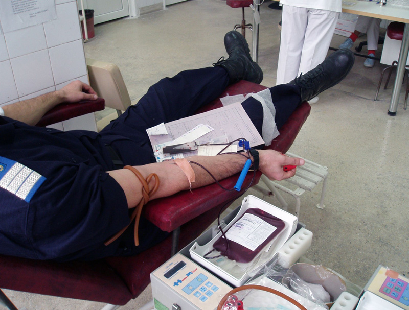 Un jandarm din șase este donator de sânge - f346c94b29cf09906d5d3f9eed81a419.jpg