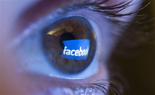 Facebook va interzice reclamele cu conținut sexual sau violent - facebook-1372501236.jpg